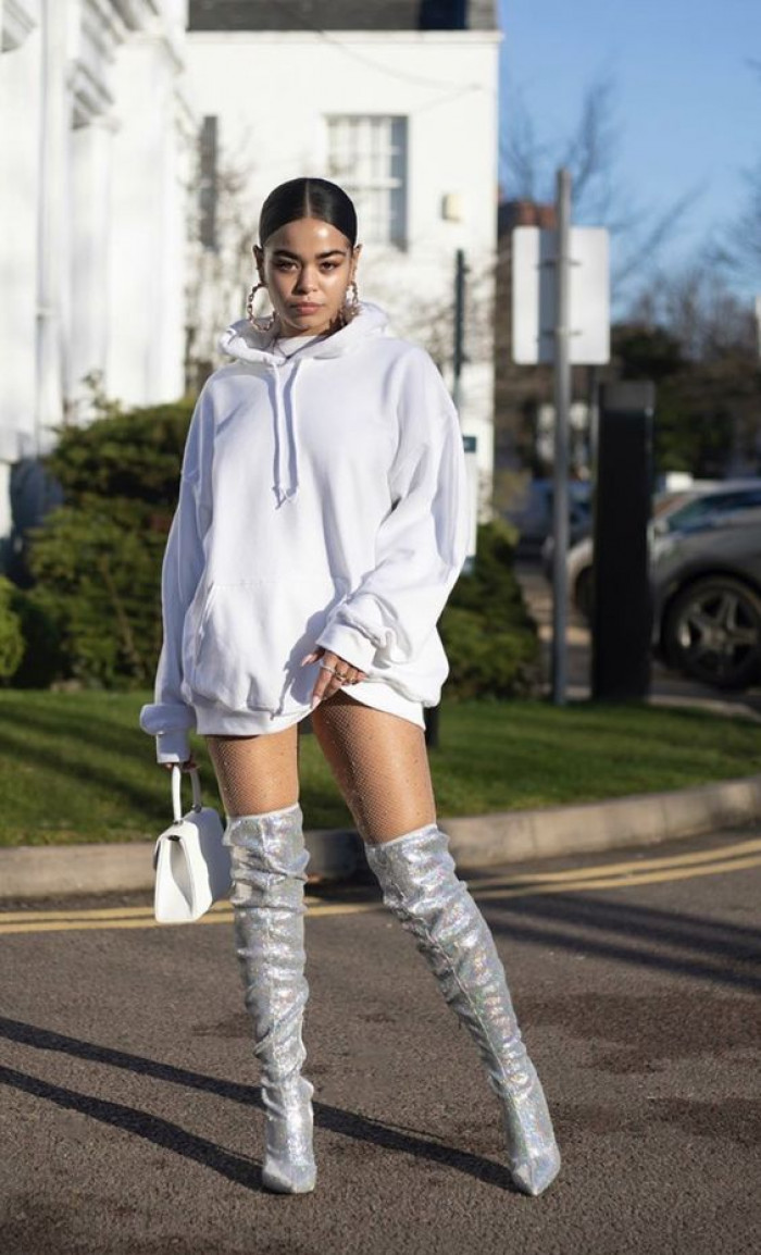 White hoodie with silver colour boot