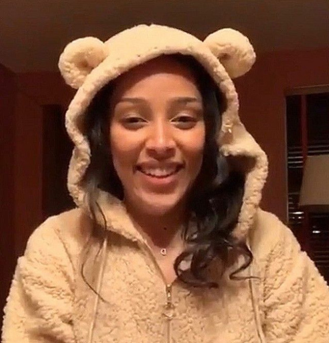 Doja Cat No Makeup Look