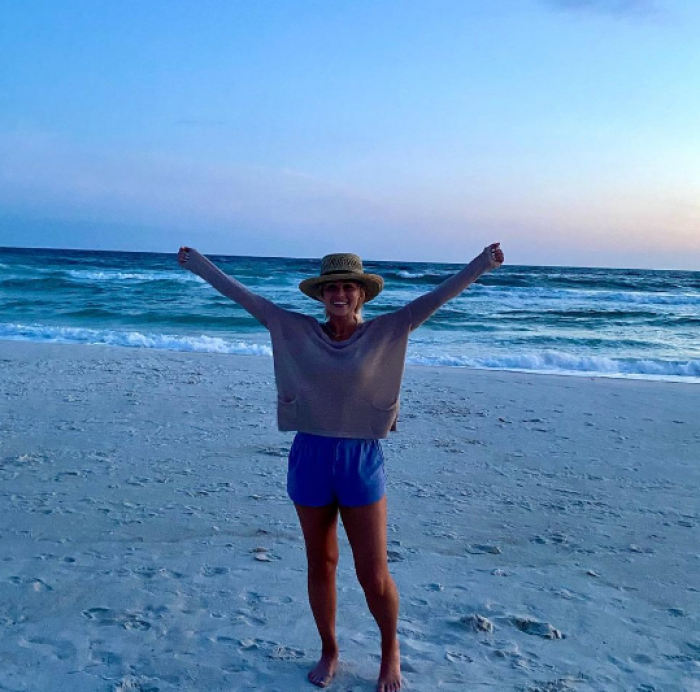 Tomi's Beach Days in Bikini