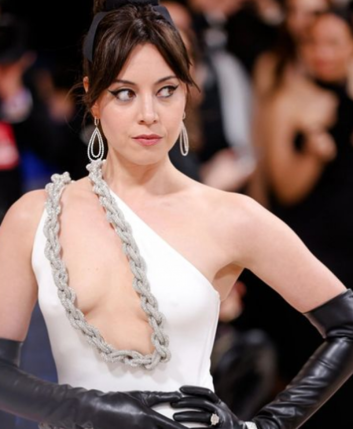 Hot Clicks of Aubrey Plaza in 2023